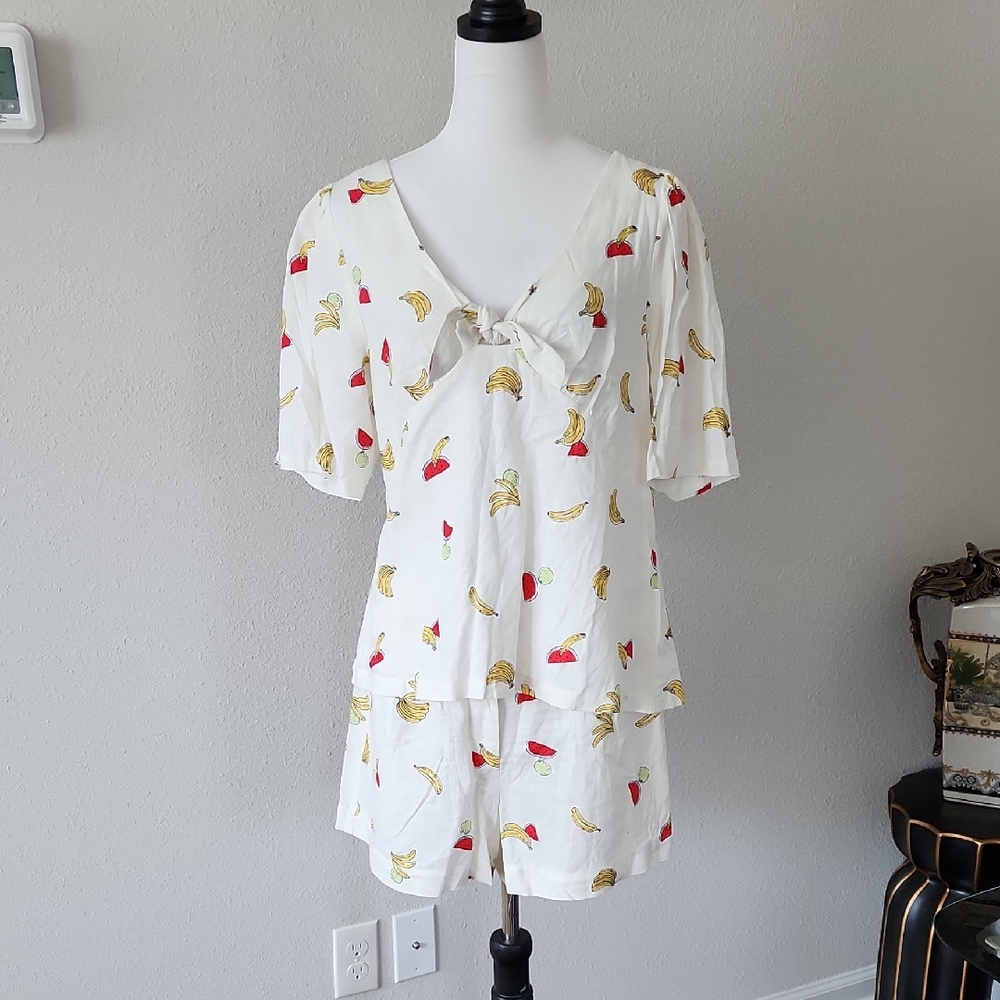 ModCloth Pack a Picnic Tie-Front Top + The Days Go By... Shorts SET